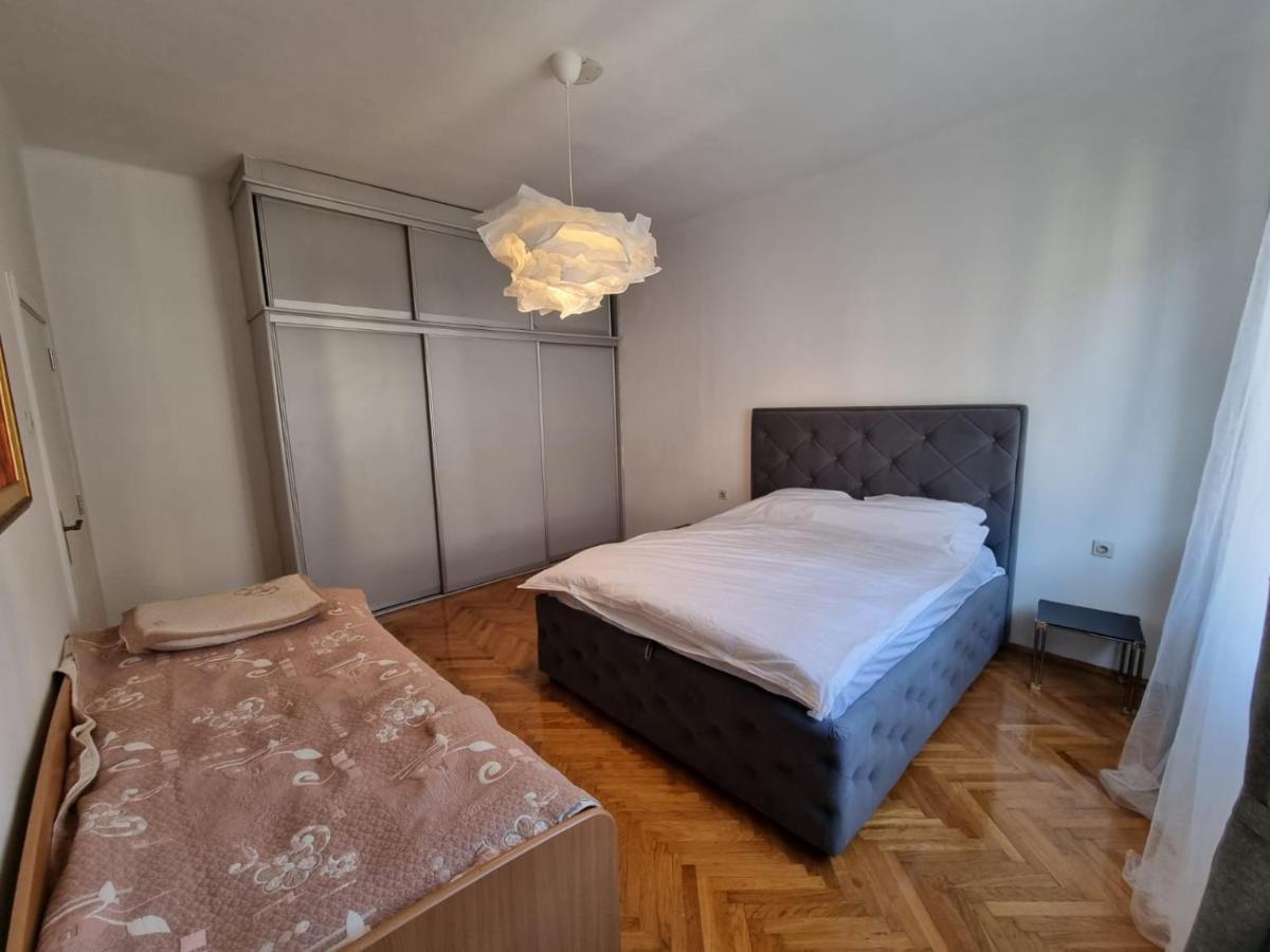 Right In The Heart Of Podgorica!公寓 外观 照片